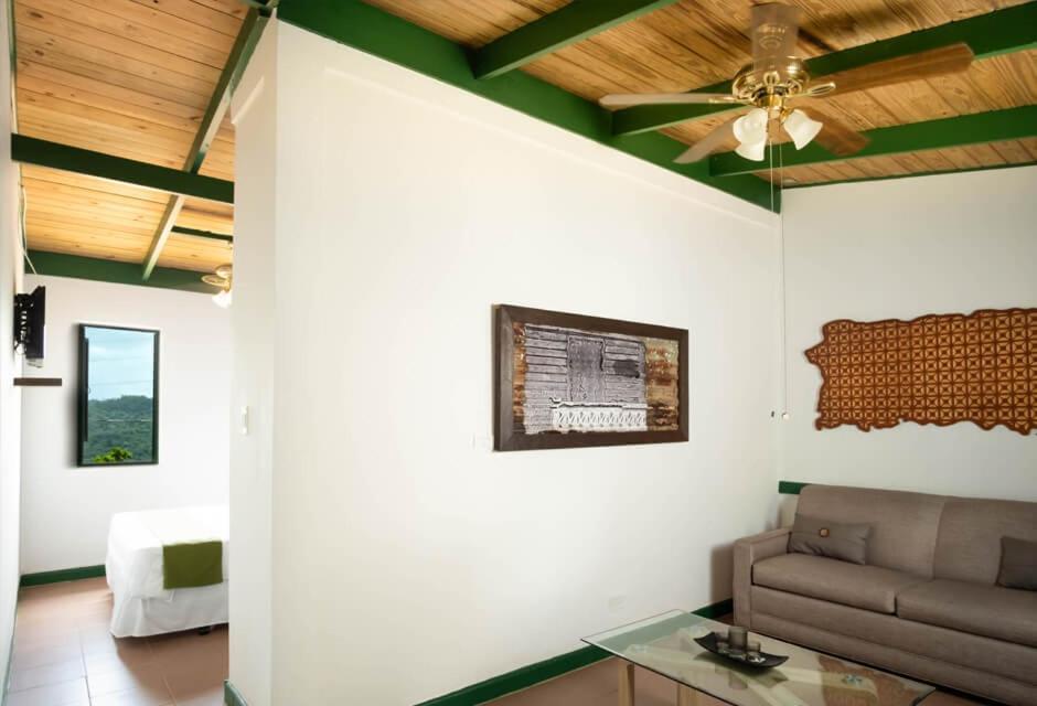 Hacienda Juanita Otel Maricao Dış mekan fotoğraf